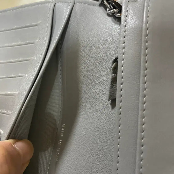 [BUNJANG] Chanel Boy Caviar Flap Long Wallet / 샤넬 보이 캐비어 플랩 장지갑
