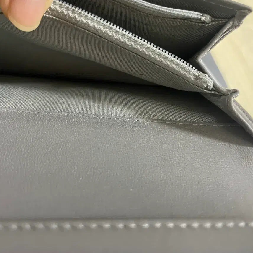 [BUNJANG] Chanel Boy Caviar Flap Long Wallet / 샤넬 보이 캐비어 플랩 장지갑