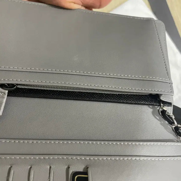 [BUNJANG] Chanel Boy Caviar Flap Long Wallet / 샤넬 보이 캐비어 플랩 장지갑