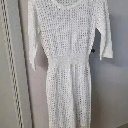 [BUNJANG] Ivory Punching Knit Dress (Size 55-66) / 아이보리펀칭  니트 원피스 55~66