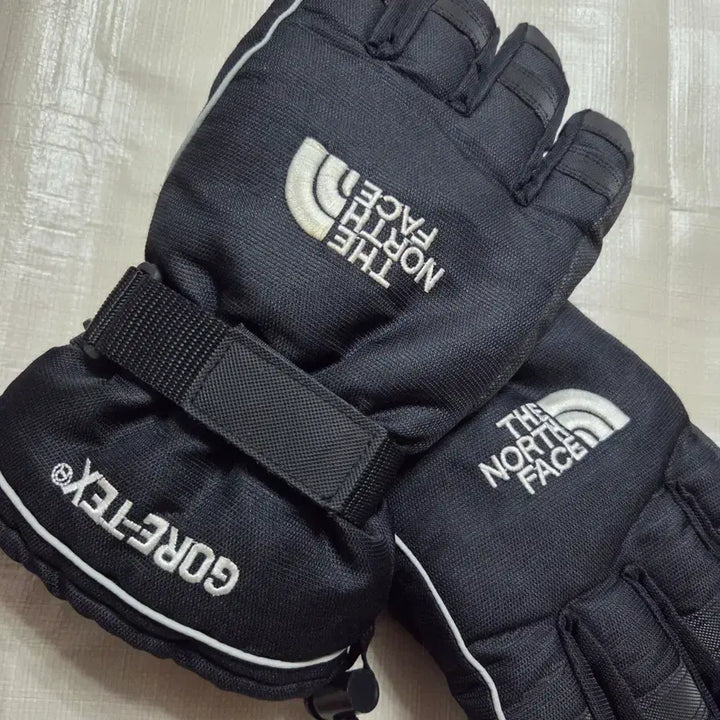 [BUNJANG] The North Face Gore-Tex Gloves / 노스페이스 고어텍스 장갑