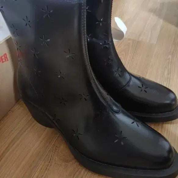 [BUNJANG] Camper Boots / 캠퍼 부츠