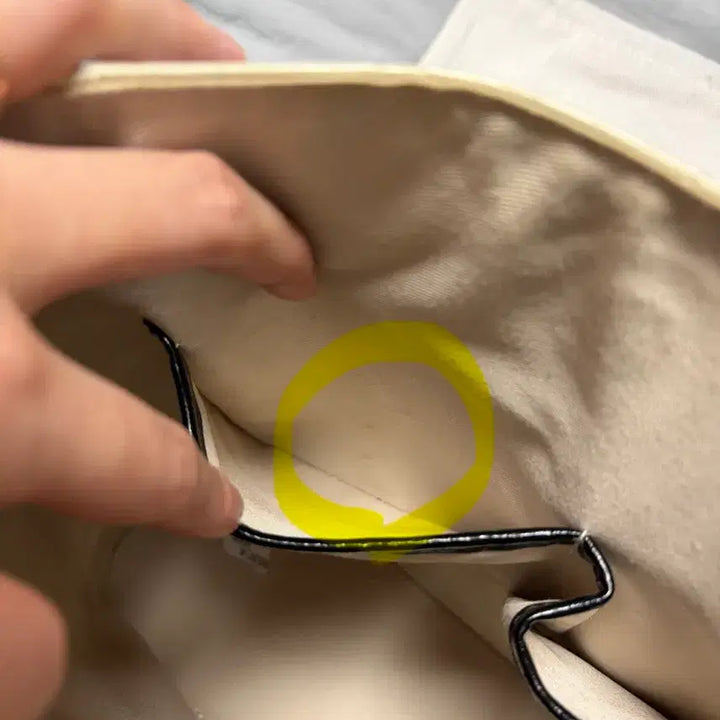 [BUNJANG] Other And Kama Beige Bag / 아더앤드 카마백 베이지(가격 인하X)