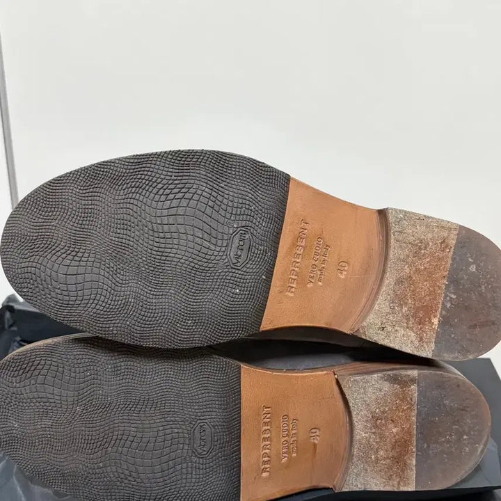 [BUNJANG] Represent Chelsea Boot Wolf Grey / 리프리젠트 Represent 첼시부츠 40