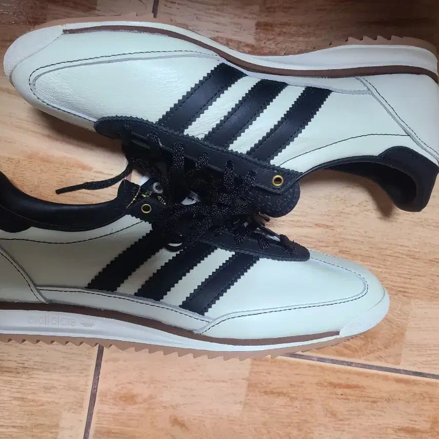 [BUNJANG] Adidas SL72 (260mm) / (새상품)아디다스 sl72 260(255추천)