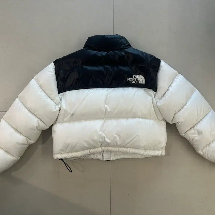 [BUNJANG] North Face White Label Nuptse Short Jacket White 90M Size / (W) 노스페이스 화이트 라벨 눕시 숏 자켓 화이트 90M사이즈