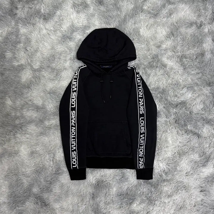 [BUNJANG] Louis Vuitton Lettering Hoodie / [s size] 루이비통 레터링 후드티