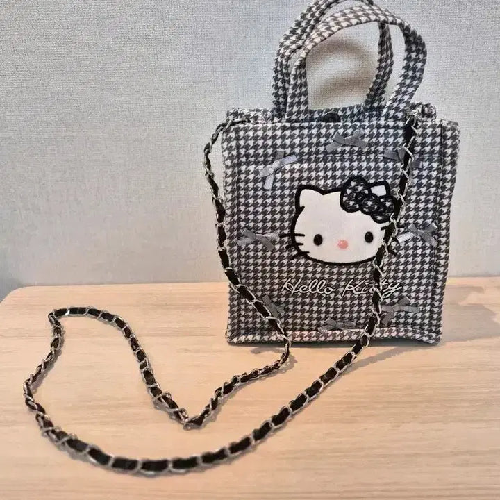 [BUNJANG] Angel Heart Kitty Collaboration Bag & Watch / 엔젤하트 키티 콜라보 가방&시계