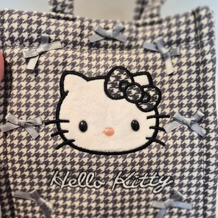 [BUNJANG] Angel Heart Kitty Collaboration Bag & Watch / 엔젤하트 키티 콜라보 가방&시계