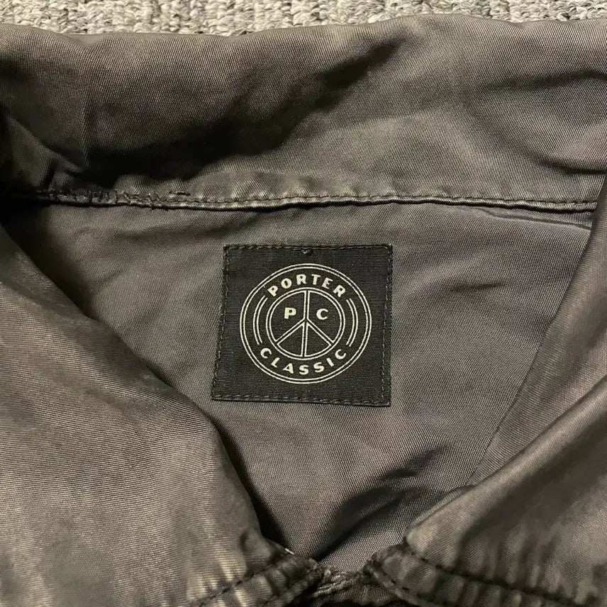 [BUNJANG] Porter Classic Super Nylon Shirt Khaki / 포터클래식 슈퍼 나일론 셔츠 카키 [M/105]