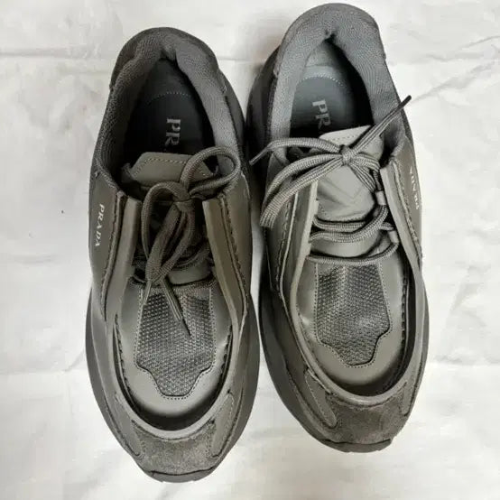 [BUNJANG] Prada Men's Sneakers Gray / 프라다 남성 스니커즈 그레이