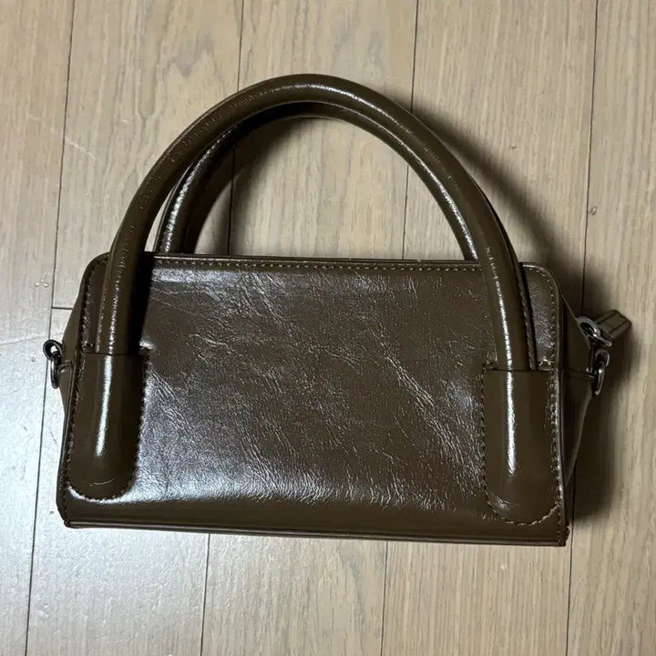 [BUNJANG] FIND KAPOOR Marty Bag Crinkled Brown Tote Bag / FIND KAPOOR 파인드카푸어 마티백 크링클드 브라운 토트백