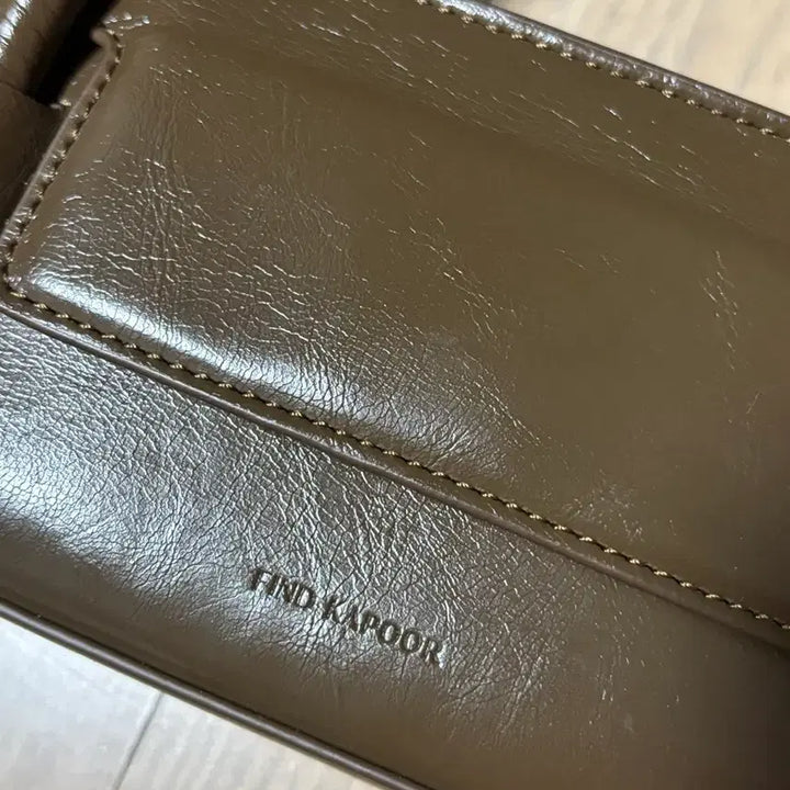 [BUNJANG] FIND KAPOOR Marty Bag Crinkled Brown Tote Bag / FIND KAPOOR 파인드카푸어 마티백 크링클드 브라운 토트백