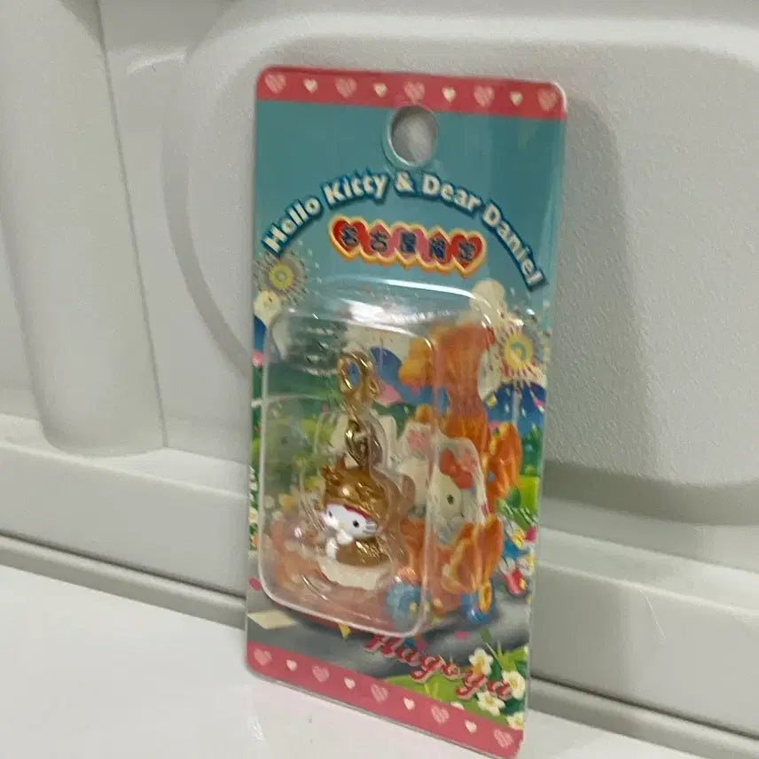 [BUNJANG] Hello Kitty Nagoya Limited Edition Keyring / 고전 헬로키티 나고야 한정 키링