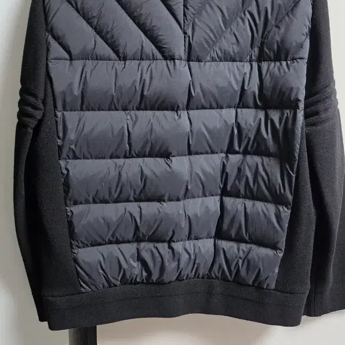 [BUNJANG] Calvin Klein Knit Padded Jacket / CK 캘빈클라인 니트 패딩 L(컨템포러리)