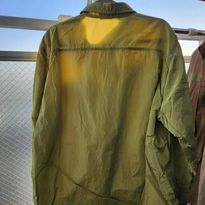 [SOLD OUT] 스톤아일랜드 17FW 나일론메탈 오버셔츠라임 2XL