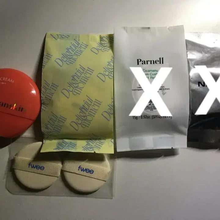 [BUNJANG] Hanskin DD Cream / fwee Refill & Puff / 한스킨 DD크림/fwee 리필,퍼프