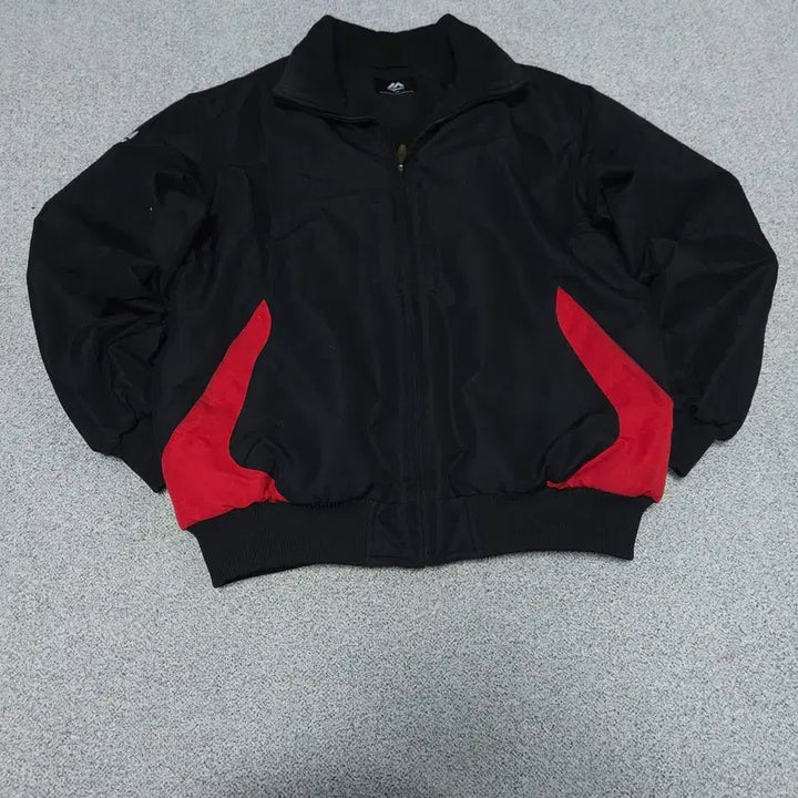 [BUNJANG] Majestic Jumper Jacket / [105] 마제스틱 점퍼 자켓