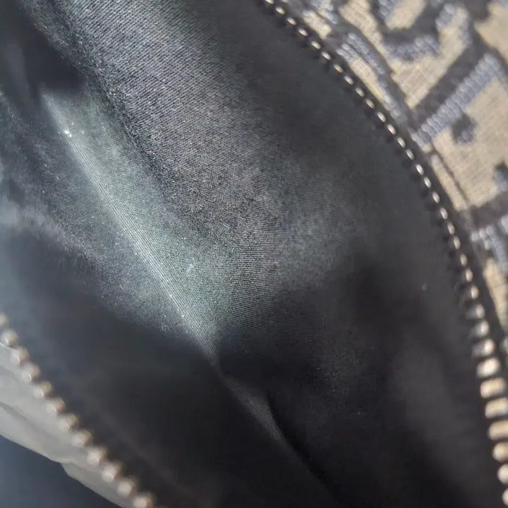 [BUNJANG] Dior Oblique Safari Messenger Bag / 디올 오블리크 사파리 메신저백