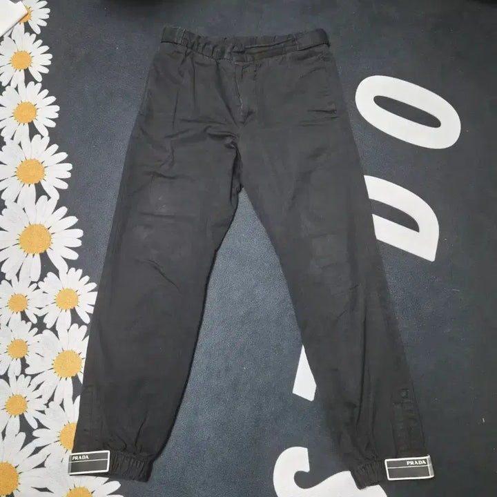 [BUNJANG] Prada Gabardine Velcro Pants / 프라다 개버딘 벨크로 팬츠 46