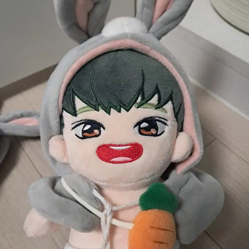 비투비 서은광 응토 토끼인형+옷 6셋 일괄 판매