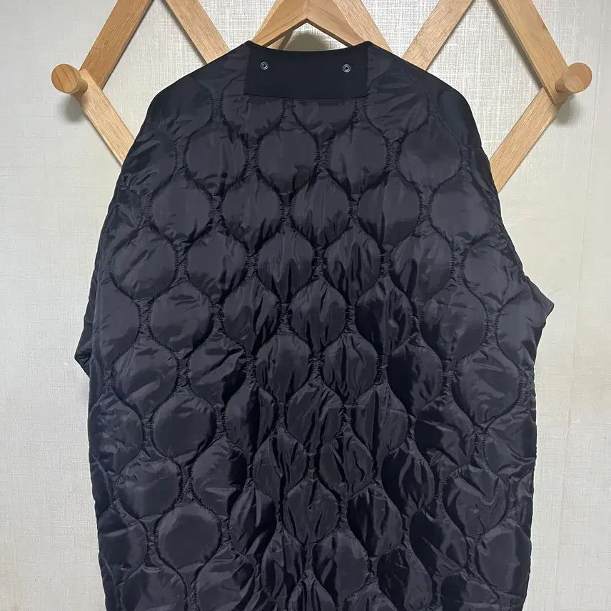 [BUNJANG] MASSNOUN Reversible Stitch Quilted Jacket / 매스노운(MASSNOUN) 리버시블 스티치 퀼팅 자켓