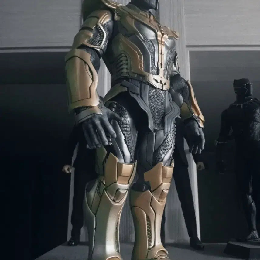 [BUNJANG] Thanos Endgame Armor Version Figure / 1/6 타노스 피규어 엔드게임 갑주버전