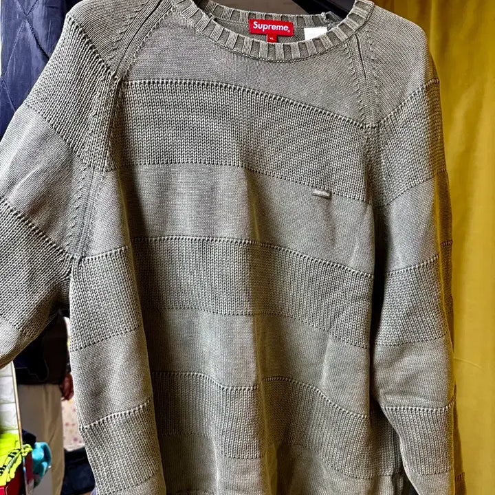 [BUNJANG] Supreme Sprite Small Box Logo Sweater XL / 슈프림 스프라이트 스웨터 라이트 스몰박스로고XL
