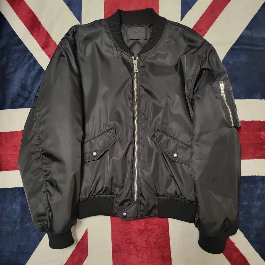 [BUNJANG] Prada Re-Nylon Bomber Jacket SGC824 / 프라다 리나일론 봄버 SGC824