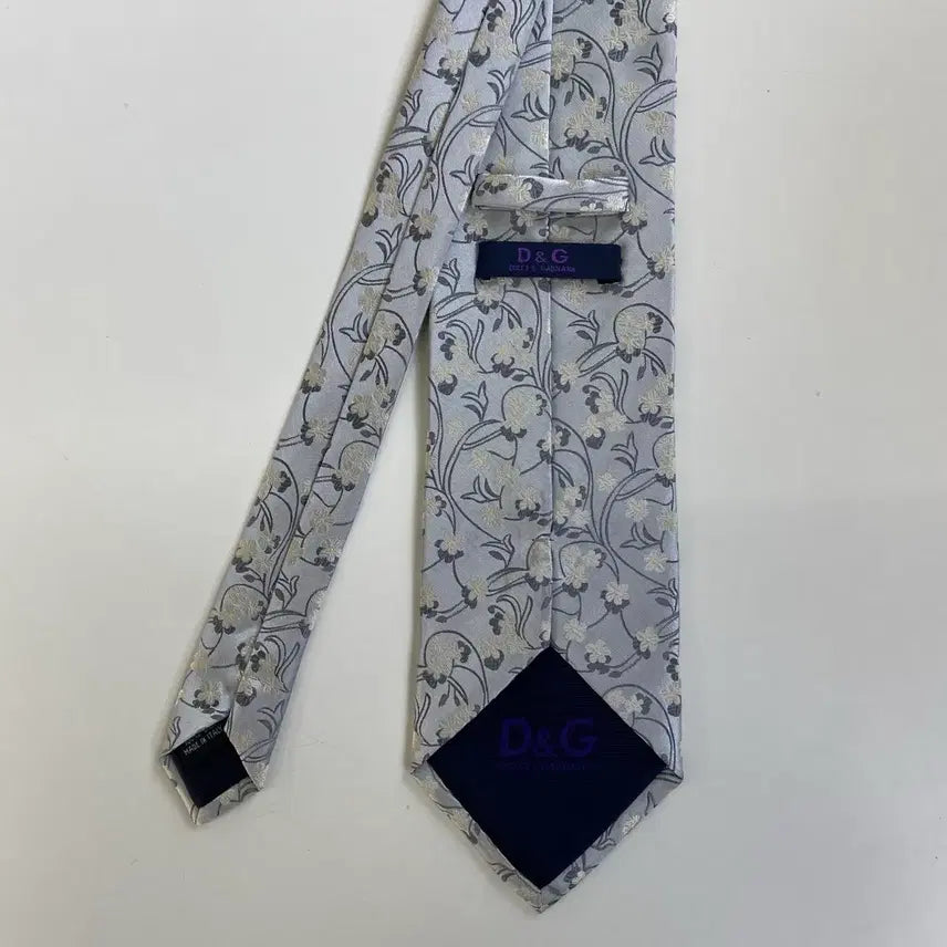 [BUNJANG] Dolce &amp; Gabbana Silk Necktie / 돌체 앤 가바나 (D&amp;G) 명품 정품넥타이