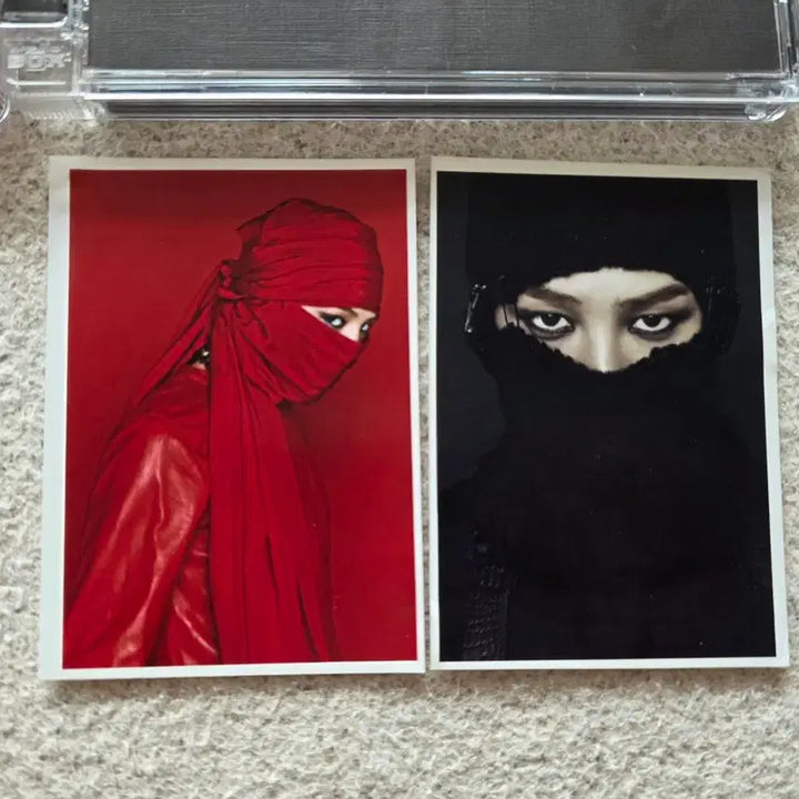 [BUNJANG] G-Dragon Ku De Ta Album Photocard Full Set / 지드래곤 지디 쿠데타 앨범 레드 블랙 포카 풀셋