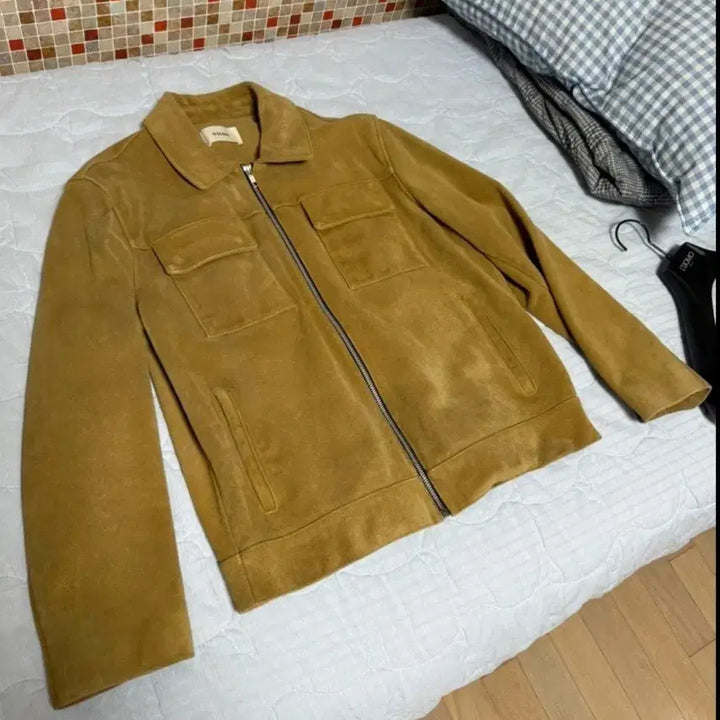 [BUNJANG] INSILENCE Suede Trucker M Size Jacket / 인사일런스 리얼 스웨이드 트러커 m사이즈