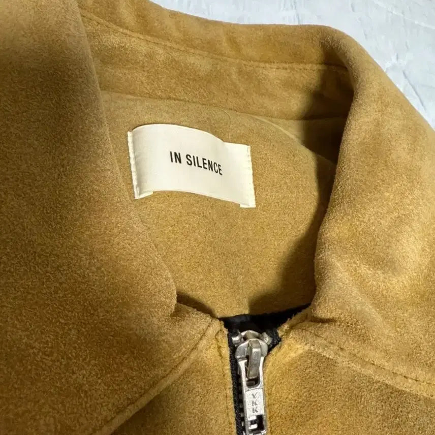 [BUNJANG] INSILENCE Suede Trucker M Size Jacket / 인사일런스 리얼 스웨이드 트러커 m사이즈