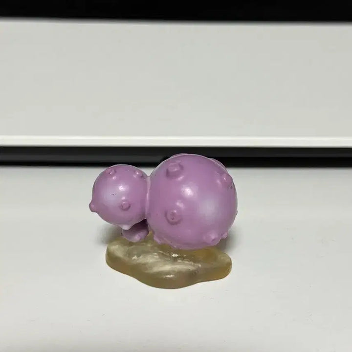 [BUNJANG] Pokemon Koffing 1st Gen Moncolle Figure / 또도가스 포켓몬 몬코레 1세대 피규어