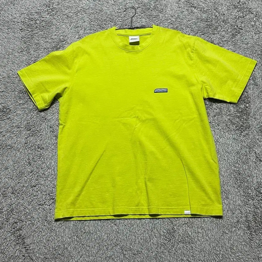 [BUNJANG] NoManual Fluorescent Short Sleeve T-shirt (L Size) / 노매뉴얼 형광 반팔 티셔츠 L사이즈