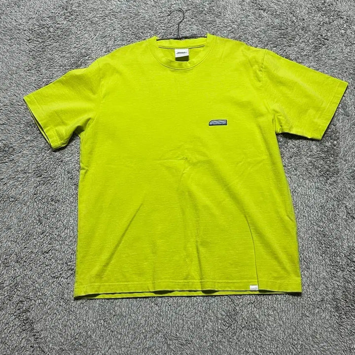 [BUNJANG] NoManual Fluorescent Short Sleeve T-shirt (L Size) / 노매뉴얼 형광 반팔 티셔츠 L사이즈