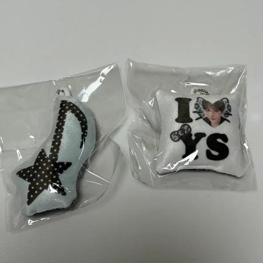 엔시티위시 유우시 비공굿 쿠션키링 + 음표 쿠션키링 세트