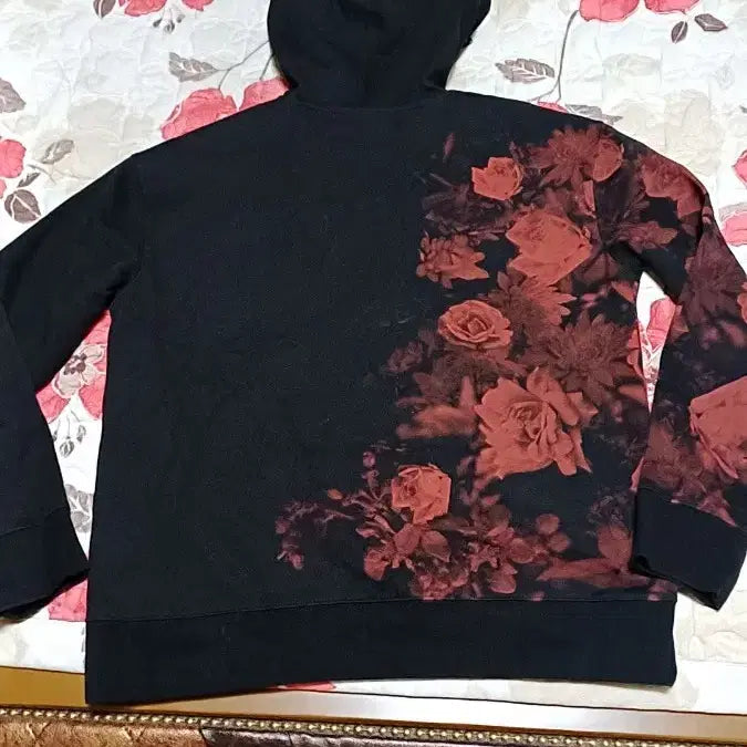 [BUNJANG] H&M Rose Hoodie / H&M 장미후드 105 가슴59 기장70