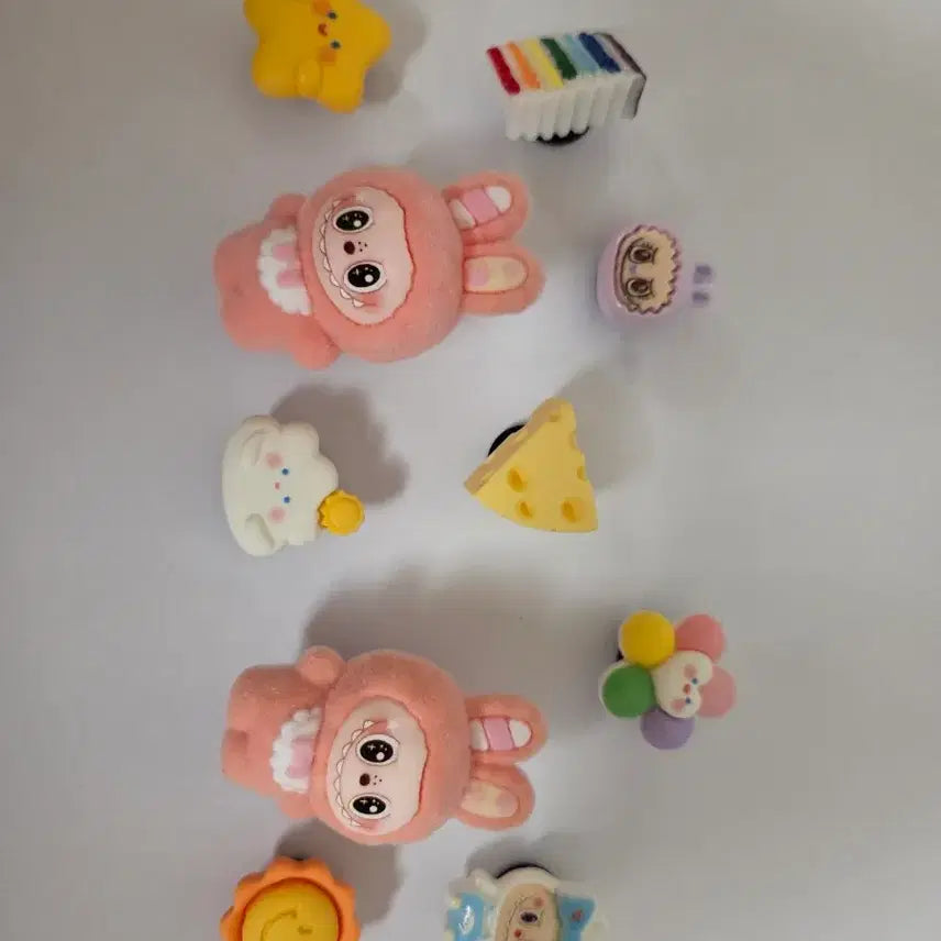 [BUNJANG] Labubu Dahong Set 10P Jibbitz / 지비츠)라부부 다홍세트 10P