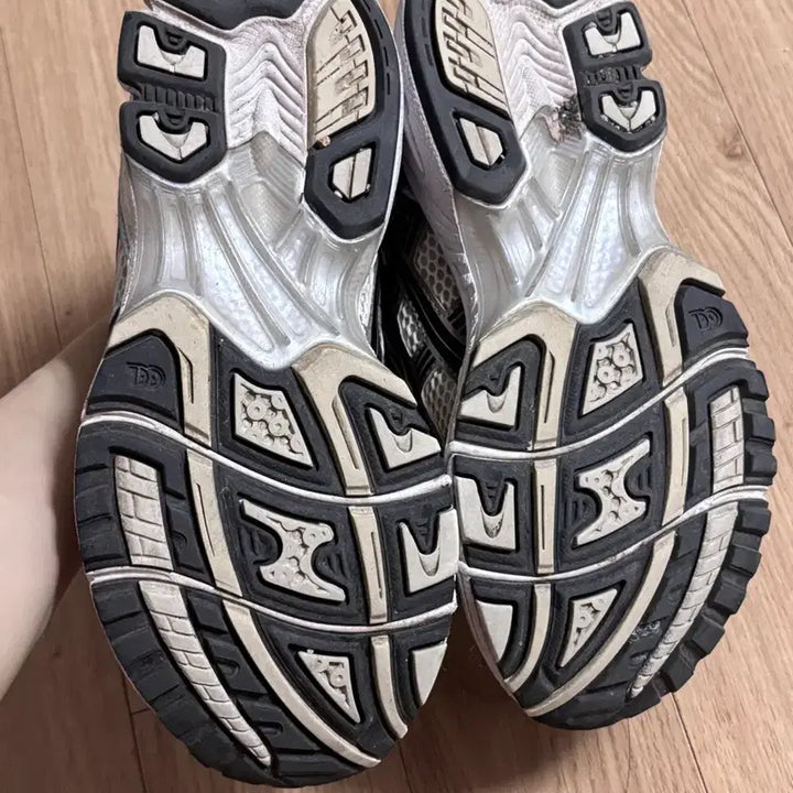 [BUNJANG] Asics Gel Kayano 14 Cream Black 230 / 아식스 젤 카야노 14 크림 블랙 230