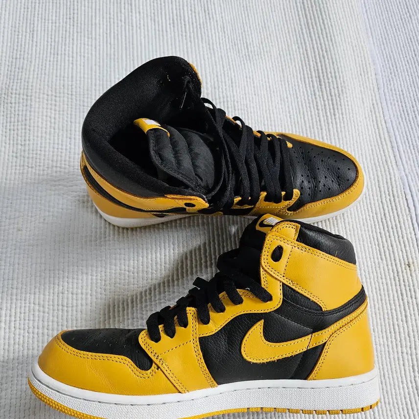 [BUNJANG] Nike Air Jordan 1 Retro High OG &