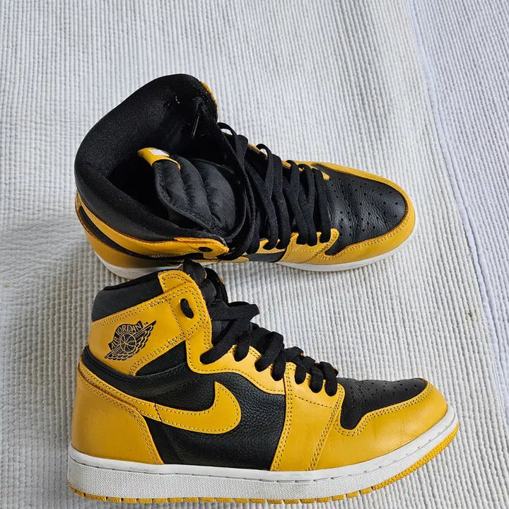 [BUNJANG] Nike Air Jordan 1 Retro High OG &