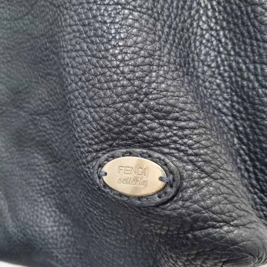 [BUNJANG] Fendi Selleria Black Leather Tote Bag / 펜디 가죽 셀러리아 블랙 토트백