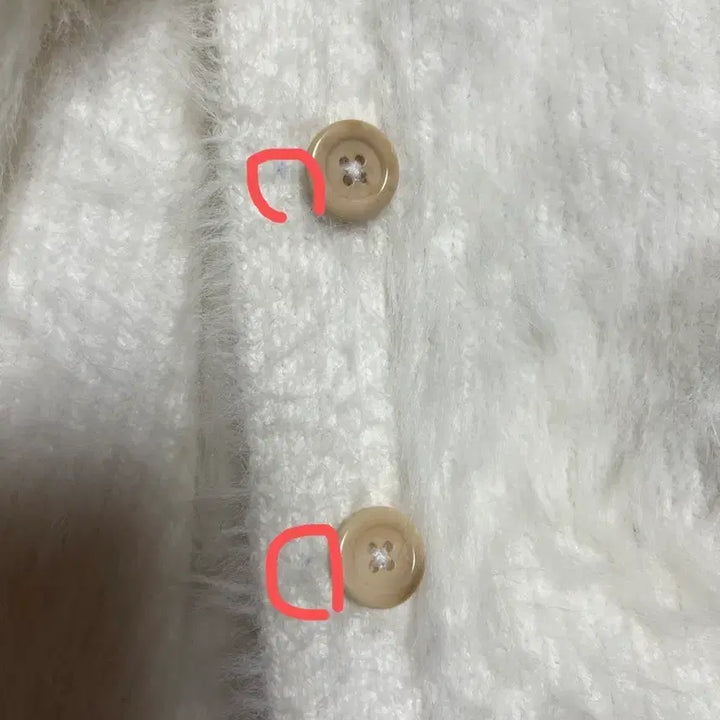 [BUNJANG] Mongdol Ivory Angora Cardigan / 몽돌 헤어리 앙고라 카라 가디건
