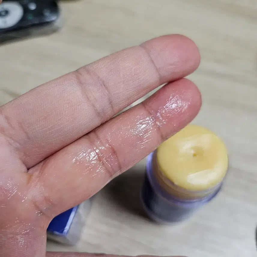 [BUNJANG] Foot Care Stick 1+1 Set / 새제품 풋케어 스틱형 1+1 /2개드림