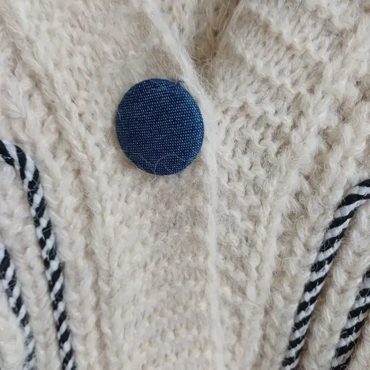 [BUNJANG] Ivory Knit Vest with Denim Pockets / 아이보리 털니트 데님 포켓 조끼