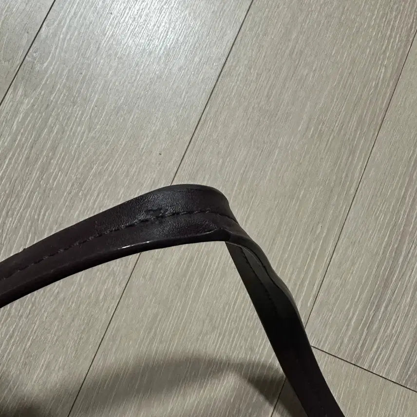 [BUNJANG] Charles & Keith Bucket Bag / 찰스앤키스 버킷백