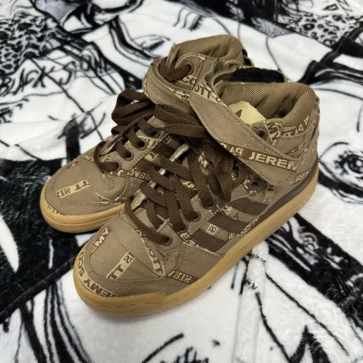 [BUNJANG] Adidas Jeremy Scott Forum High Sneakers / 아디다스 제레미스캇 포럼하이