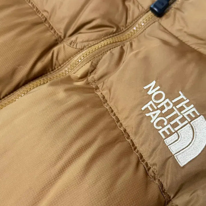 [BUNJANG] The North Face Camel Nuptse Puffer Jacket XL / [XL] 노스페이스 센터로고 무광 카멜 700 눕시 패딩