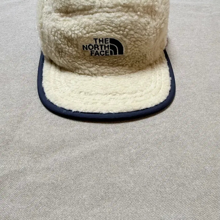[BUNJANG] The North Face Brown Label Reversible Sherpa Camp Cap / 노스페이스 리버시블 캡 80s